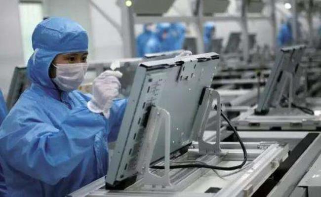 沈陽金杯廣振汽車部件公司的步入高低溫交變濕熱試驗室、砂塵試驗箱通過驗收！